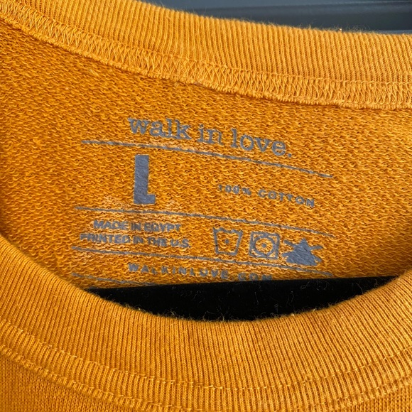 Lot of THREE walkinlove. sweatshirts!!! - Picture 7 of 7